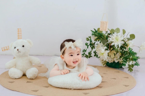 宣城宝宝多久会抬头